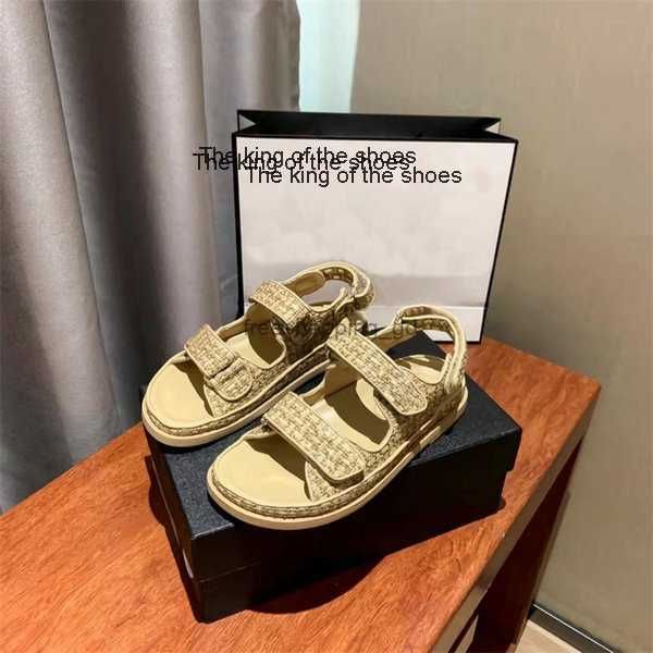 slippersdress shoes sandals grandad sandals dad caviar leather chain gold women slippers red white black crystal calf 008
slippersdress shoes sandals grandad sandals dad caviar leather chain gold women slippers red white black crystal calf 008