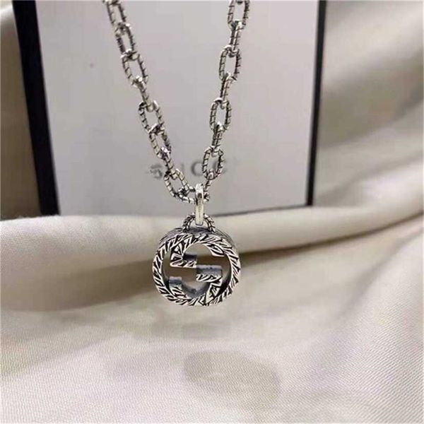 2023 designer new fashion jewelry family double thread pendant fashion silver lovers necklace
2023 designer new fashion jewelry family double thread pendant fashion silver lovers necklace