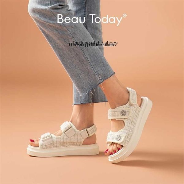 slippersbeautoday platform sandal lattice round toe hook loop plaid cloth summer casual ladies outdoor shoes handmade 38161 220601, Black
slippersbeautoday platform sandal lattice round toe hook loop plaid cloth summer casual ladies outdoor shoes handmade 38161 220601, Black