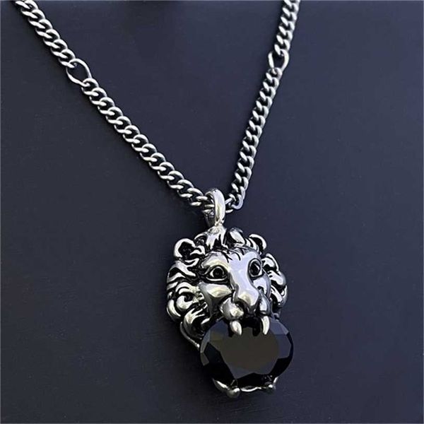 2023 designer new fashion jewelry s925 silver gujia black crystal used three-dimensional lion head necklace for men and women
2023 designer new fashion jewelry s925 silver gujia black crystal used three-dimensional lion head necklace for men and women