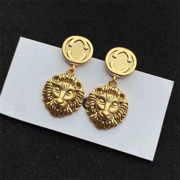 2023 designer new family gujia letter double women's net red same tassel tiger head 925 silver needle earrings, Golden
2023 designer new family gujia letter double women's net red same tassel tiger head 925 silver needle earrings, Golden