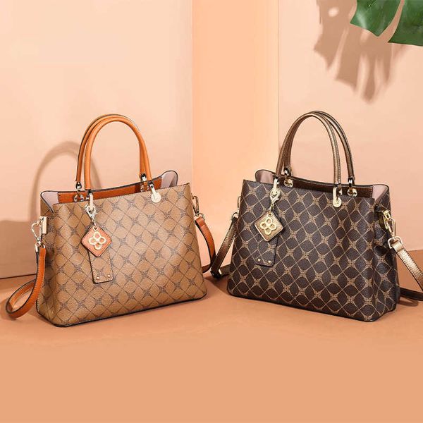 women's bag new fashion printing middle mother's hand bag hand messenger bag 8650