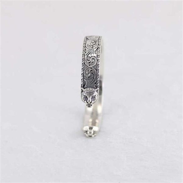2023 designer new jewelry series tiger head sterling silver personality trend open bracelet luxury jewelry, Black
2023 designer new jewelry series tiger head sterling silver personality trend open bracelet luxury jewelry, Black