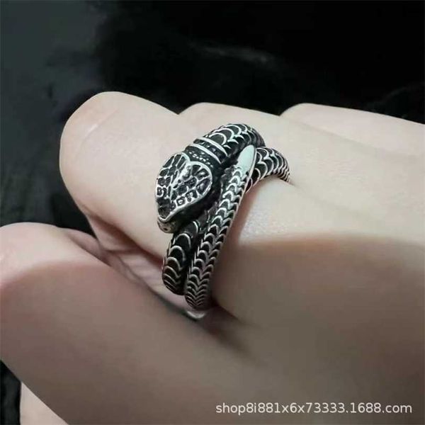 2023 designer new gujia double g snake king men's and women's street hip hop style thai silver carved couple ring
2023 designer new gujia double g snake king men's and women's street hip hop style thai silver carved couple ring