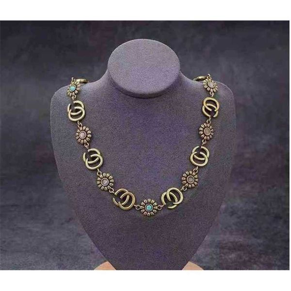 2023 designer new ancient family same necklace bracelet earrings double turquoise set, Silver
2023 designer new ancient family same necklace bracelet earrings double turquoise set, Silver