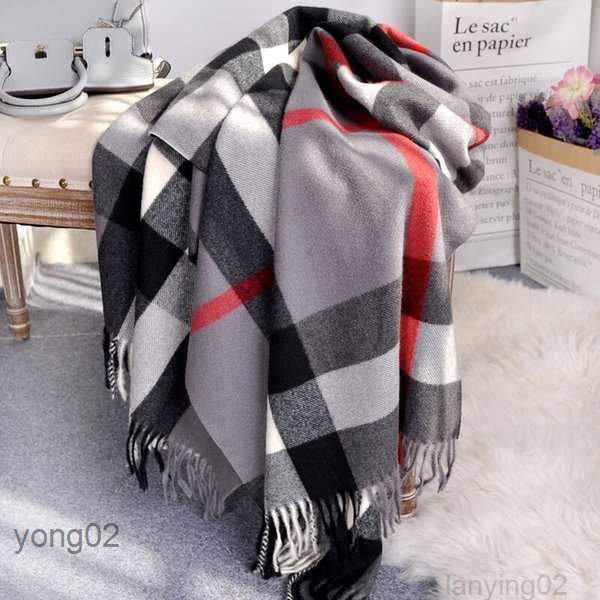 100% cashmere scarf fashion classic plaid printed ultra soft thermal 190*70cm13rg, Blue;gray
100% cashmere scarf fashion classic plaid printed ultra soft thermal 190*70cm13rg, Blue;gray