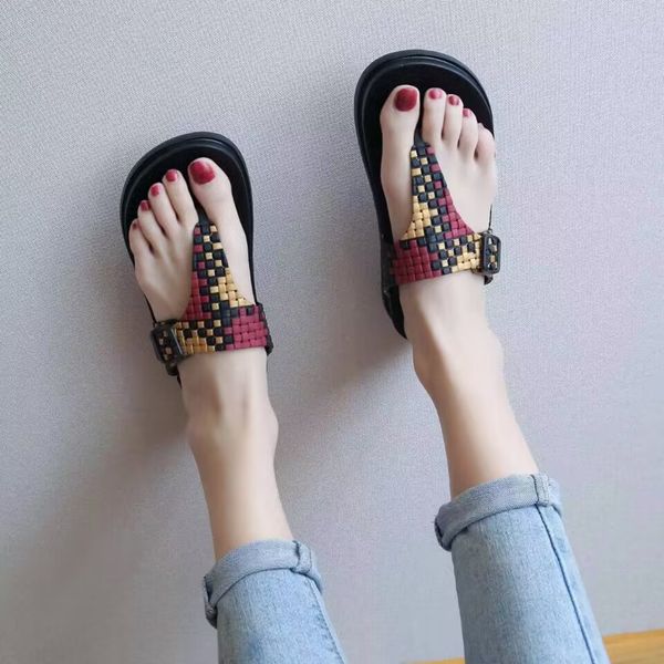 fashion personality slippers women's summer pinch bathroom non-slip outdoor soft sole cute beach sandals, Black
fashion personality slippers women's summer pinch bathroom non-slip outdoor soft sole cute beach sandals, Black