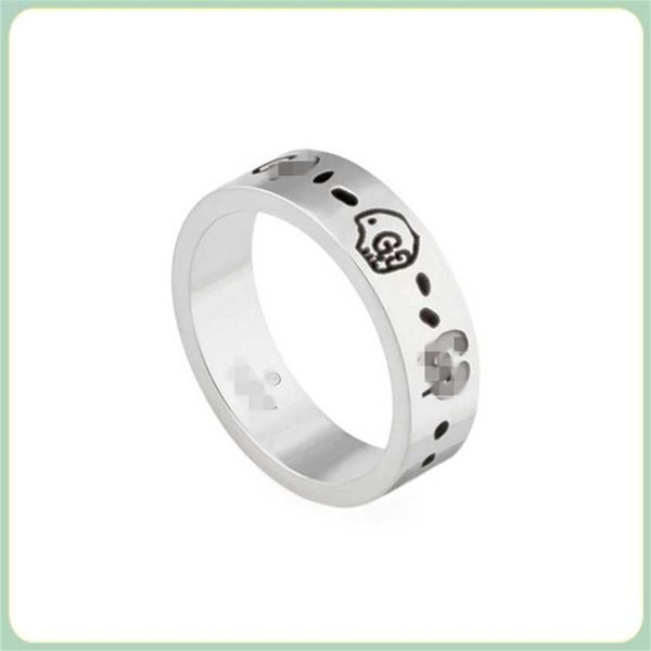 2023 designer new jewelry skull bent head trend personalized fashion men and women's same type couple ring, Silver
2023 designer new jewelry skull bent head trend personalized fashion men and women's same type couple ring, Silver
