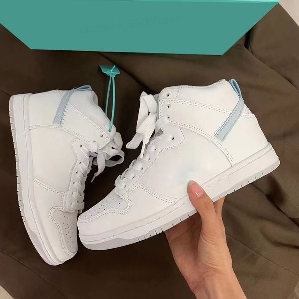 2023 fashion women mens designer casual shoes sb high low kentucky black white doraemon diamond supply tiffany danny supa trainers sneakers, White;red
2023 fashion women mens designer casual shoes sb high low kentucky black white doraemon diamond supply tiffany danny supa trainers sneakers, White;red