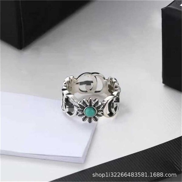 2023 designer new fashion jewelry 925 double turquoise small daisy old petal male and female style pair ring, Silver
2023 designer new fashion jewelry 925 double turquoise small daisy old petal male and female style pair ring, Silver
