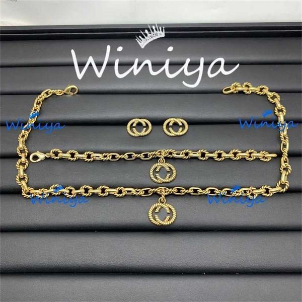 2023 designer new jewelry necklace ancient family letter fried dough twist sweater chain bracelet earrings womanly personality, Silver
2023 designer new jewelry necklace ancient family letter fried dough twist sweater chain bracelet earrings womanly personality, Silver