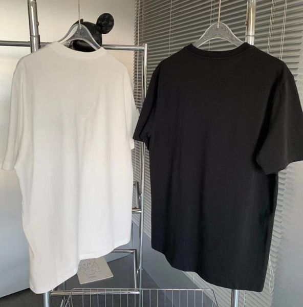 men's t-shirts designer 23ss t shirts chest letter embroid print short sleeve high street loose oversize casual t-shirt 100% pure cotto, White;black
men's t-shirts designer 23ss t shirts chest letter embroid print short sleeve high street loose oversize casual t-shirt 100% pure cotto, White;black