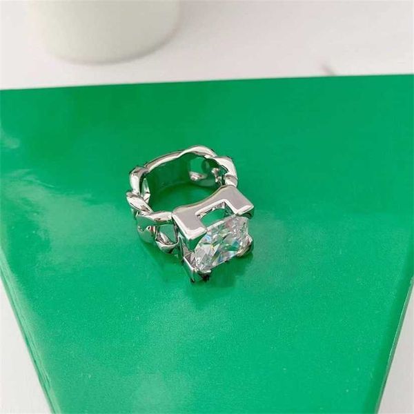 2023 designer new family b. chain square diamond metal fashionable personality ring simple and stylish style, Silver
2023 designer new family b. chain square diamond metal fashionable personality ring simple and stylish style, Silver