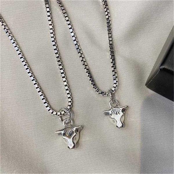 2023 designer new fashion jewelry gujia s925 sterling silver necklace yibo's same head necklace, cow like box chain
2023 designer new fashion jewelry gujia s925 sterling silver necklace yibo's same head necklace, cow like box chain