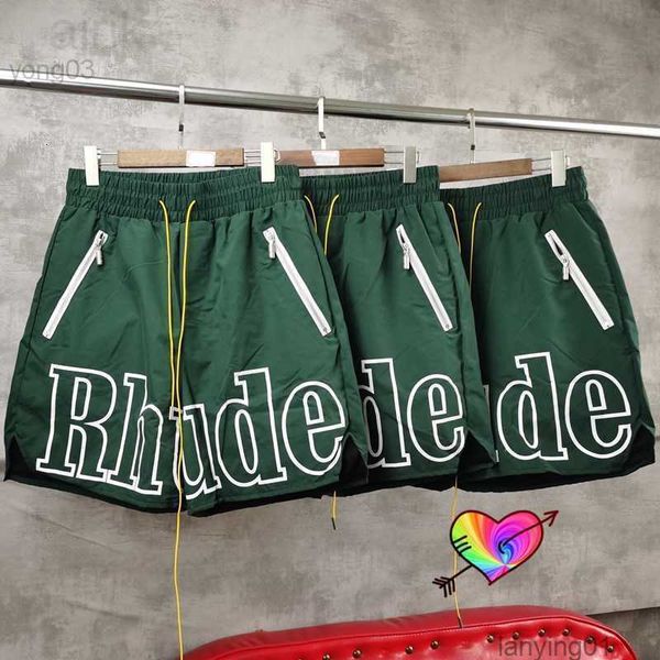 green rhude board shorts men eu size inside tag mesh multiple pockets breeches, White;black
green rhude board shorts men eu size inside tag mesh multiple pockets breeches, White;black