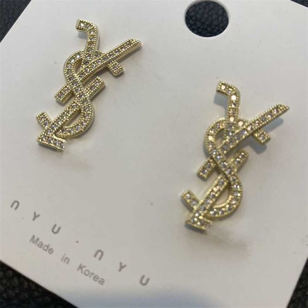 2023 designer new 925 silver needle small fragrance letter 2020 new korean fashion net red earrings women's trend advanced sense, Golden
2023 designer new 925 silver needle small fragrance letter 2020 new korean fashion net red earrings women's trend advanced sense, Golden