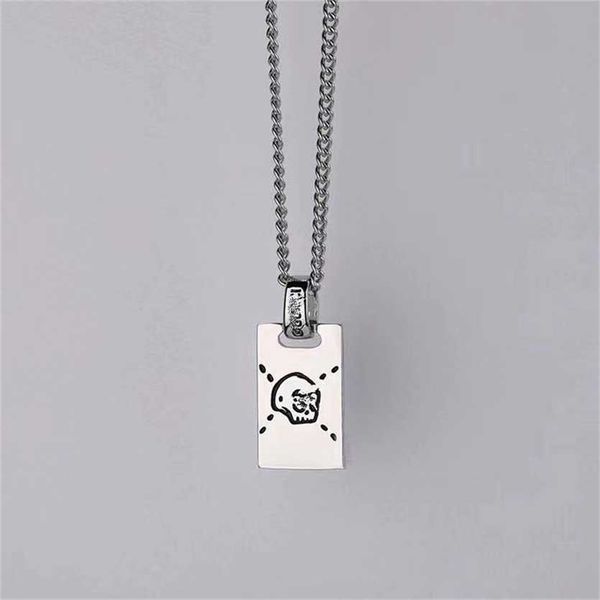 2023 designer new jewelry double elf pendant skull silver plated men and women lovers' same hip-hop necklace accessories, Black
2023 designer new jewelry double elf pendant skull silver plated men and women lovers' same hip-hop necklace accessories, Black