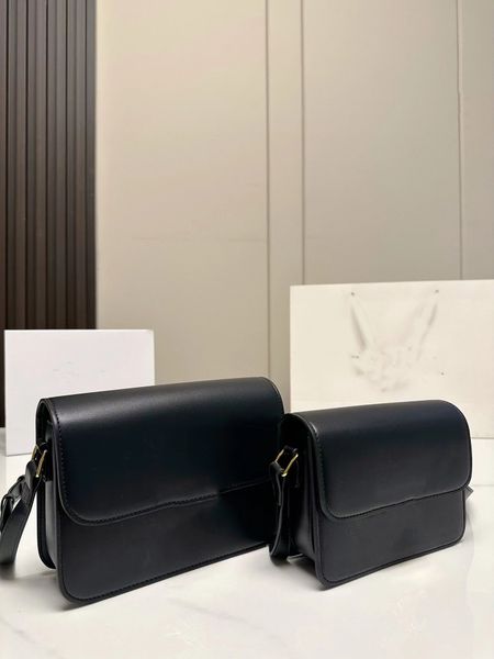 box tofu bag women's crossbody bag classic shoulder bag designer bag women's luxury bag wallet available in 2 sizes
box tofu bag women's crossbody bag classic shoulder bag designer bag women's luxury bag wallet available in 2 sizes