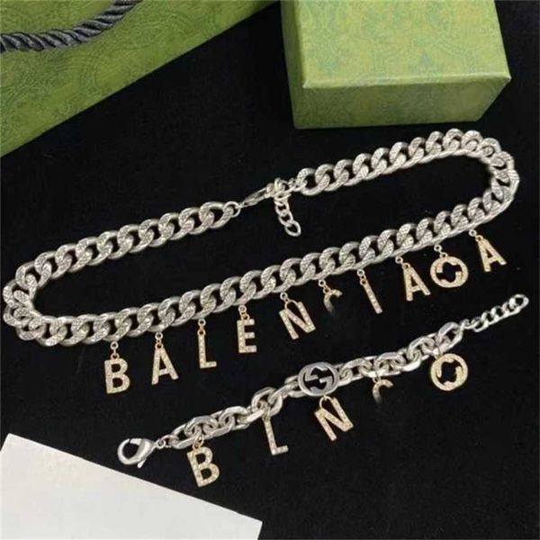 2023 designer new jewelry thick twisted piece chain double letter rhinestone necklace bracelet brass material minority, Silver
2023 designer new jewelry thick twisted piece chain double letter rhinestone necklace bracelet brass material minority, Silver