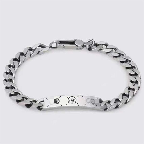 2023 designer new jewelry double skull fashion trend versatile couple men's and women's bracelet same high-end bracelet, Black
2023 designer new jewelry double skull fashion trend versatile couple men's and women's bracelet same high-end bracelet, Black