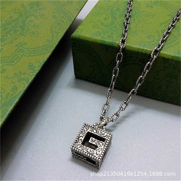 2023 designer new fashion jewelry gujia double square letter three-dimensional carved hollow necklace 925 silver fashion couple
2023 designer new fashion jewelry gujia double square letter three-dimensional carved hollow necklace 925 silver fashion couple