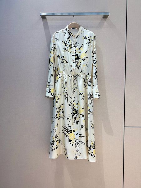 new spring/summer 2023 dress, kaleidoscope abstract corset printed skirt, small stand collar front shoulder design, Black;gray
new spring/summer 2023 dress, kaleidoscope abstract corset printed skirt, small stand collar front shoulder design, Black;gray