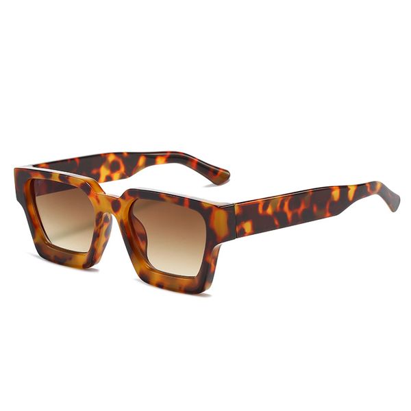 new european and american sunglasses trend prescription mirror glasses personality large frame sunglasses, Silver
new european and american sunglasses trend prescription mirror glasses personality large frame sunglasses, Silver