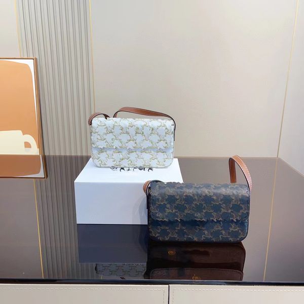 classic handbag women's single shoulder bag axillary bag luxury bag wallet can be paired casually high grade upper body is really beaut
classic handbag women's single shoulder bag axillary bag luxury bag wallet can be paired casually high grade upper body is really beaut