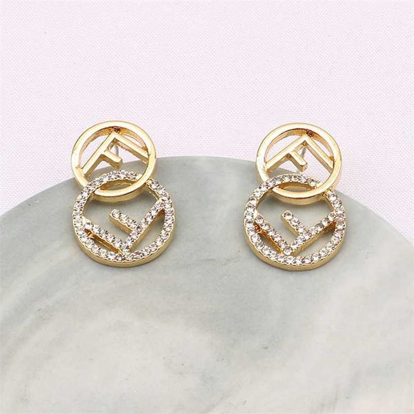 2023 designer new high end luxury design 20 new f-letter earrings for lovely women with diamond long hanchao earrings, Golden
2023 designer new high end luxury design 20 new f-letter earrings for lovely women with diamond long hanchao earrings, Golden