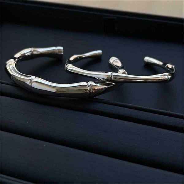 2023 designer new fashion jewelry s925 silver opening bamboo bright silver made old thick thin version of the same fashion bracelet for men, Black
2023 designer new fashion jewelry s925 silver opening bamboo bright silver made old thick thin version of the same fashion bracelet for men, Black