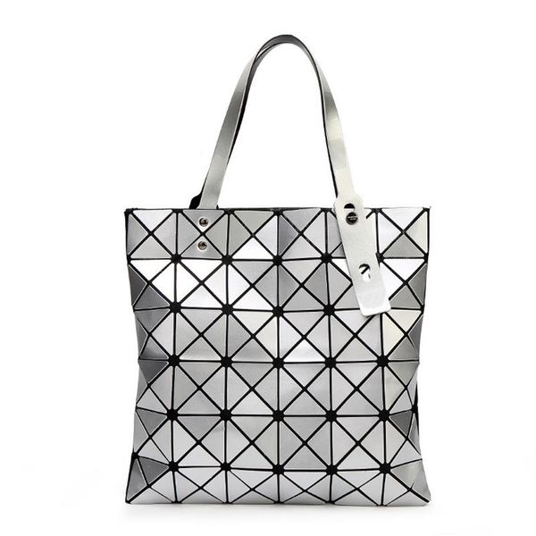 2021 new fashion women's bag sequin geometric lingge trend one shoulder portable japanese laser2390, Black;red
2021 new fashion women's bag sequin geometric lingge trend one shoulder portable japanese laser2390, Black;red