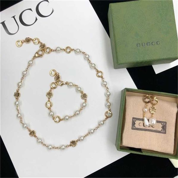 2023 designer new fashion jewelry gu family hih sense fashion temperament clavicle necklace pearl letter double earrings bracelet super fair, Black
2023 designer new fashion jewelry gu family hih sense fashion temperament clavicle necklace pearl letter double earrings bracelet super fair, Black