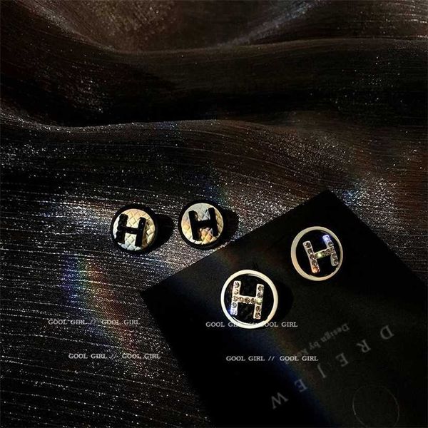 2023 designer new 925 silver needle letter h earrings geometric rings earrings south korea dongdamen metal new ear buckle yiwu jewelry girl, Golden
2023 designer new 925 silver needle letter h earrings geometric rings earrings south korea dongdamen metal new ear buckle yiwu jewelry girl, Golden