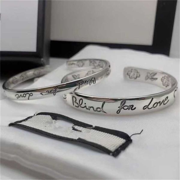 2023 designer new jewelry original double love fearless classic blindforlove flower and bird lovers bracelet, Black
2023 designer new jewelry original double love fearless classic blindforlove flower and bird lovers bracelet, Black