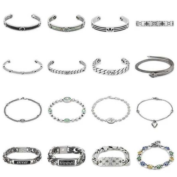 2023 designer new jewelry double enamel stone interlocking bee snake used fairy stripe bracelet, Black
2023 designer new jewelry double enamel stone interlocking bee snake used fairy stripe bracelet, Black