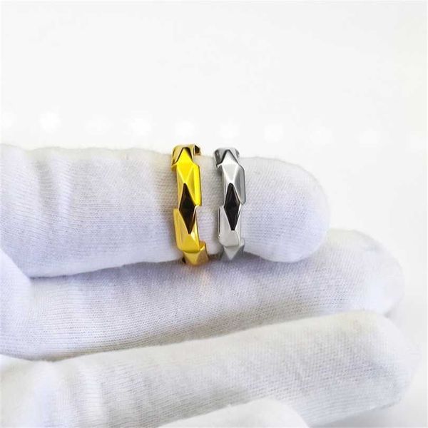 2023 designer new jewelry double personalized fashion korean gold family couple pair ring, Silver
2023 designer new jewelry double personalized fashion korean gold family couple pair ring, Silver