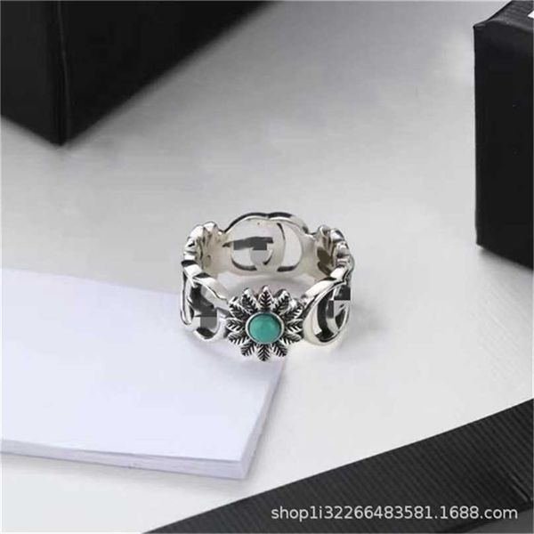 2023 designer new fashion jewelry 925 double turquoise small daisy old petal male and female style pair ring, Silver
2023 designer new fashion jewelry 925 double turquoise small daisy old petal male and female style pair ring, Silver