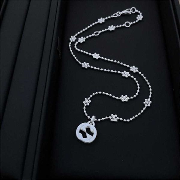 2023 designer new jewelry silver letter snowflake necklace minority personality fashion simple clavicle chain, Black
2023 designer new jewelry silver letter snowflake necklace minority personality fashion simple clavicle chain, Black