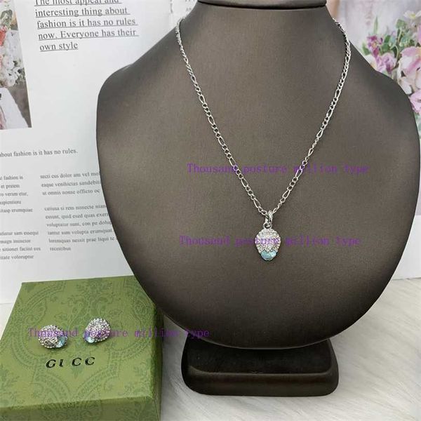 2023 designer gujia set/gjia new style diamond embedding personality necklace earstuds feminine exquisite fashion jewelry, Silver
2023 designer gujia set/gjia new style diamond embedding personality necklace earstuds feminine exquisite fashion jewelry, Silver