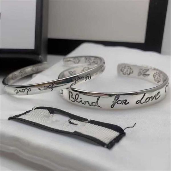 2023 designer new jewelry original double love fearless classic blindforlove flower and bird lovers bracelet, Black
2023 designer new jewelry original double love fearless classic blindforlove flower and bird lovers bracelet, Black