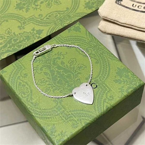 2023 designer new jewelry version silver double love heart pendant bracelet for valentine's day, Black 
2023 designer new jewelry version silver double love heart pendant bracelet for valentine's day, Black