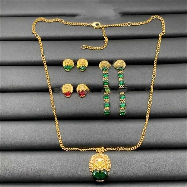 2023 designer new fashion jewelry family gujia brass color female emerald necklace earrings jewelry, Black
2023 designer new fashion jewelry family gujia brass color female emerald necklace earrings jewelry, Black