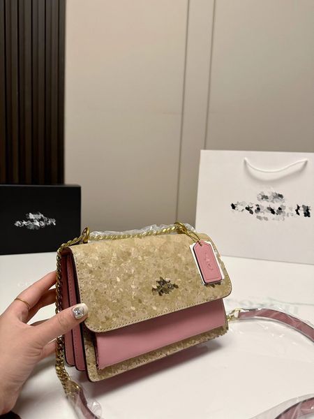 luxury handbag single shoulder bag organ bag women's luxury bag wallet is very elegant luxury
luxury handbag single shoulder bag organ bag women's luxury bag wallet is very elegant luxury