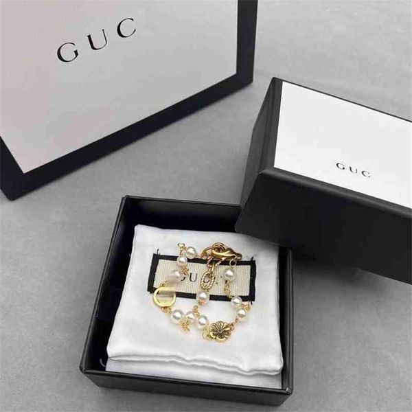 2023 designer new gujia used double pearl lovely floret bracelet net red same brass, Black
2023 designer new gujia used double pearl lovely floret bracelet net red same brass, Black