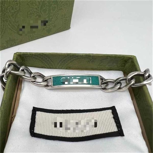 2023 designer new fashion jewelry gujia double enamel green sand bracelet simple hollow interlocking letters generous fashion lovers, Black
2023 designer new fashion jewelry gujia double enamel green sand bracelet simple hollow interlocking letters generous fashion lovers, Black