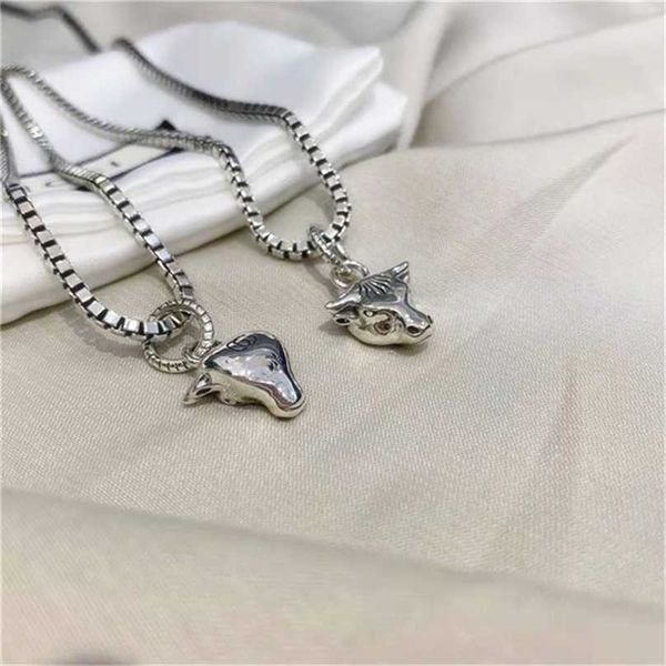 2023 designer new fashion jewelry zhigujia 925 silver yibo makes old couple necklace gift
2023 designer new fashion jewelry zhigujia 925 silver yibo makes old couple necklace gift