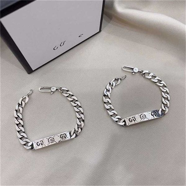 2023 designer new fashion jewelry zhigu men's and women's elf couple's skull 925 silver bracelet, Black
2023 designer new fashion jewelry zhigu men's and women's elf couple's skull 925 silver bracelet, Black