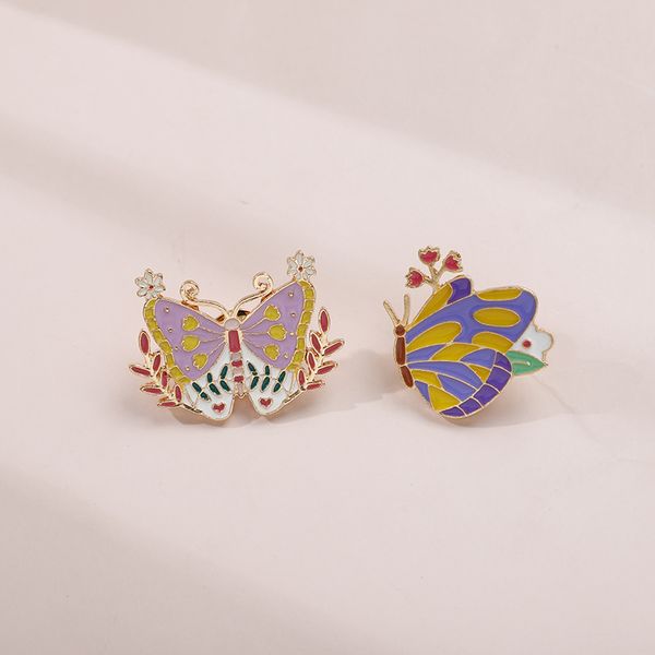 creative cartoon animal brooches for women colorful butterfly badge gold plated alloy pins couple clothes accessories, Gray
creative cartoon animal brooches for women colorful butterfly badge gold plated alloy pins couple clothes accessories, Gray