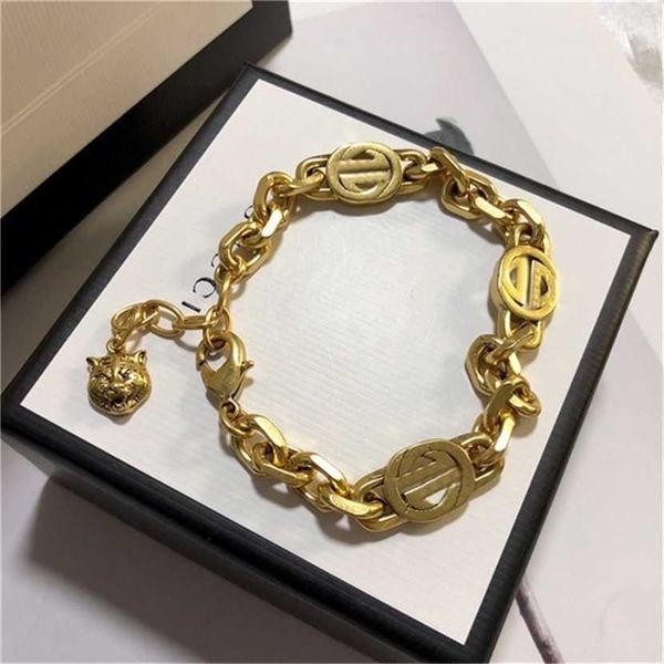 2023 designer new jewelry family ujia double necklace set letter fashion bracelet earrings, Silver
2023 designer new jewelry family ujia double necklace set letter fashion bracelet earrings, Silver