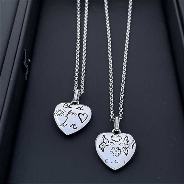 2023 designer new fashion jewelry gujia 925 silver fearless flower eyes old carved love pendant same necklace for men and women
2023 designer new fashion jewelry gujia 925 silver fearless flower eyes old carved love pendant same necklace for men and women